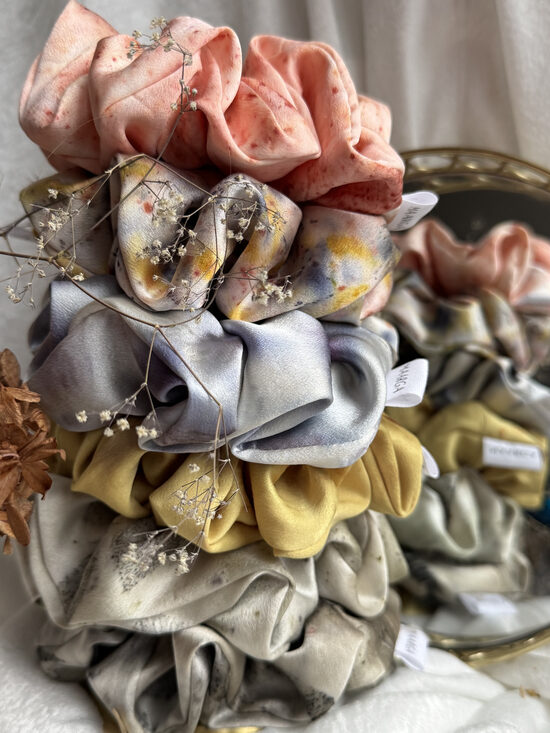 100% Silk Hair Scrunchie – Medium Size