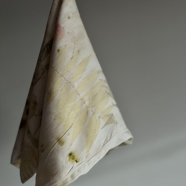 ekoprinted silk pillowcase